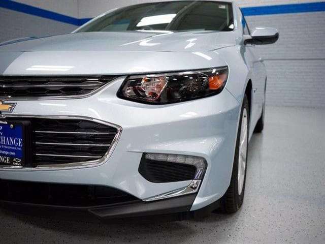 Chevrolet Malibu 2017 photo 8